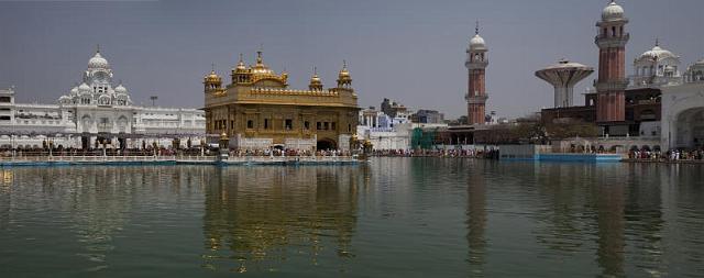 100 Amritsar, Gouden Tempel.jpg